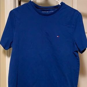Blue Tommy Hilfiger t-shirt